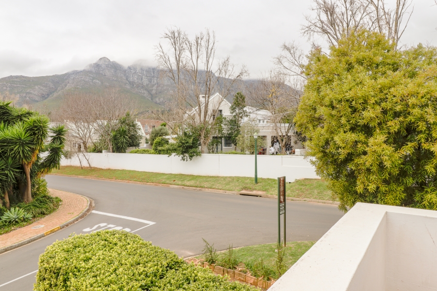 3 Bedroom Property for Sale in Paradyskloof Western Cape